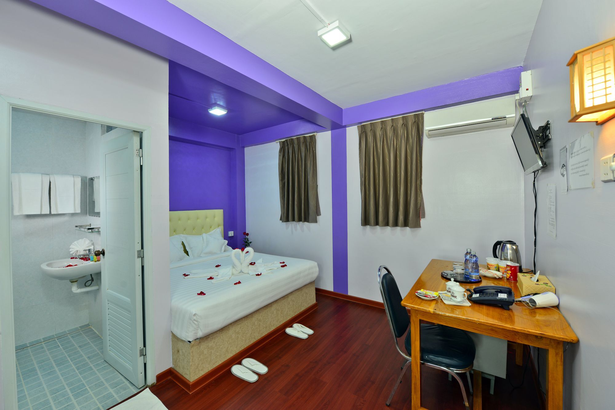 יאנגון Okkala Hotel מראה חיצוני תמונה